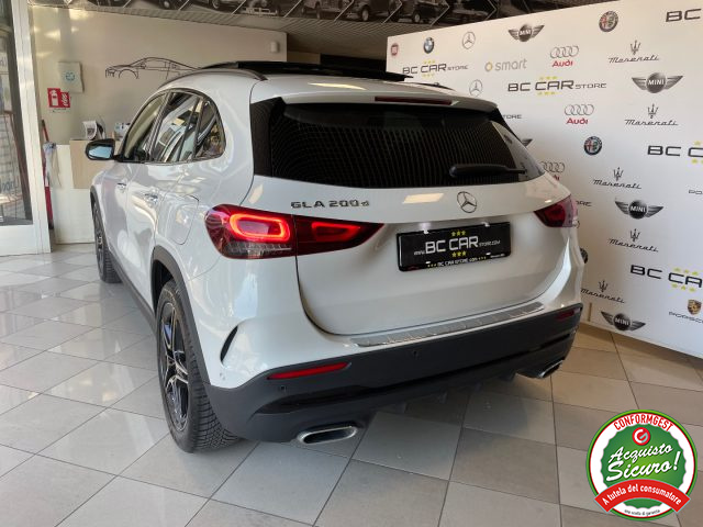 MERCEDES-BENZ GLA 200 usata, con Autoradio