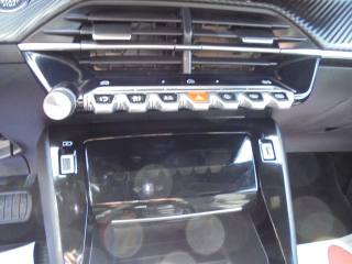 PEUGEOT 2008 usata 39