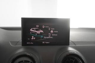 AUDI Q2 usata 13