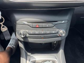 PEUGEOT 308 usata, con Vetri oscurati