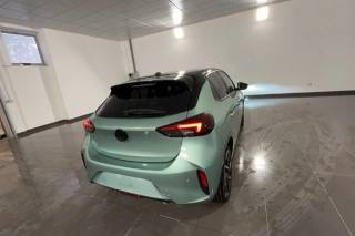 OPEL Corsa usata, con Airbag laterali