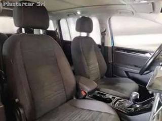 VOLKSWAGEN Touran usata, con Controllo trazione