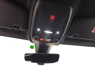 PEUGEOT 208 usata, con USB