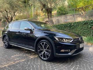 VOLKSWAGEN Passat Business Variant 2.0 BiTDI 4MOTION DSG Executive B