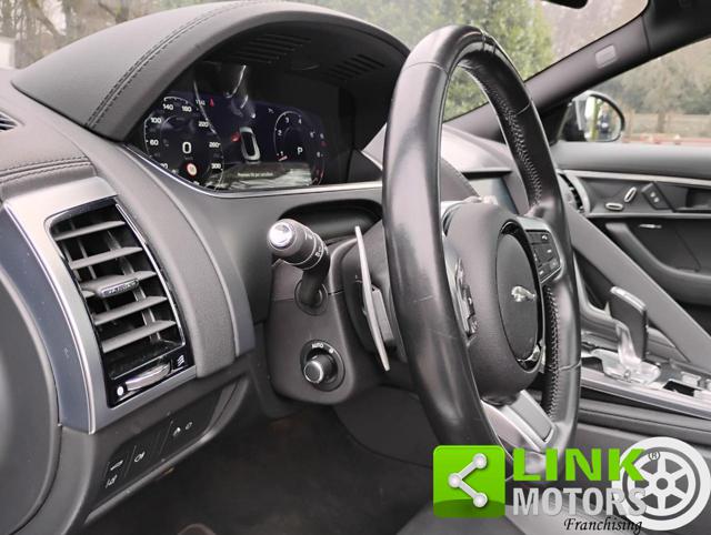 JAGUAR F-Type usata, con Park Distance Control