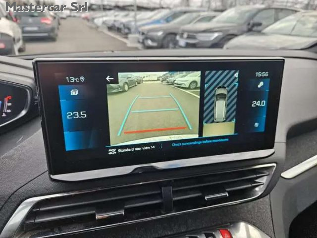 PEUGEOT 5008 usata, con Boardcomputer