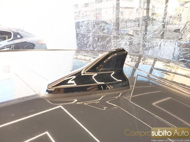 VOLKSWAGEN Golf usata, con Chiusura centralizzata