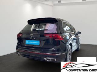 VOLKSWAGEN Tiguan usata, con Airbag laterali