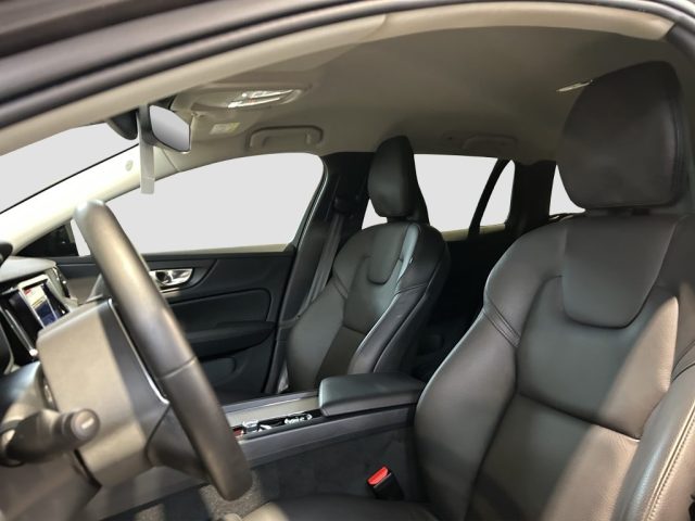 VOLVO V60 usata 8