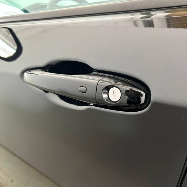 JEEP Compass usata, con Sensori di parcheggio posteriori