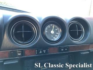 MERCEDES-BENZ SL 560 usata 36