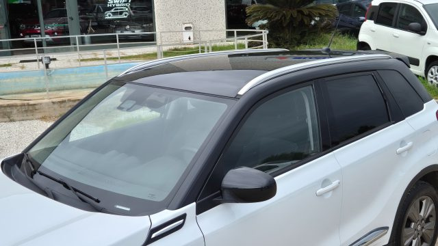 SUZUKI Vitara usata, con USB