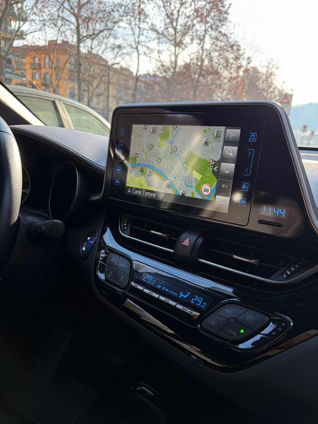 TOYOTA C-HR usata, con Controllo trazione