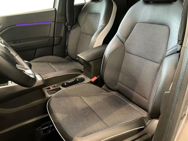 RENAULT Captur usata 9