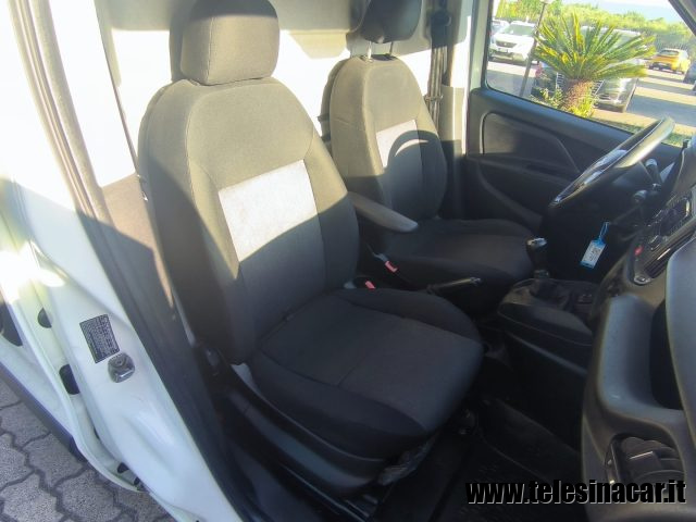 FIAT Doblo usata 16