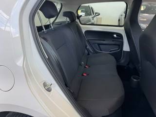 VOLKSWAGEN up! usata, con Servosterzo
