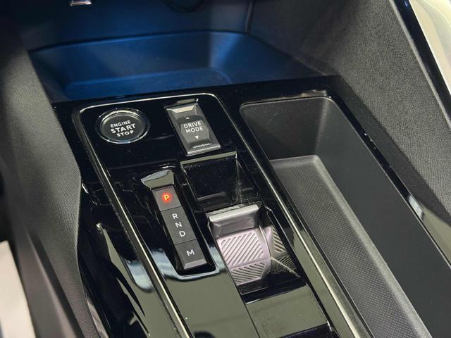 PEUGEOT 3008 usata, con Telecamera per parcheggio assistito