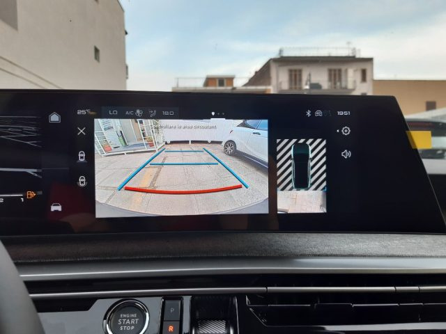 PEUGEOT 3008 usata, con Controllo elettronico della corsia