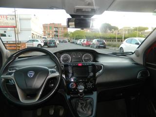LANCIA Ypsilon usata, con ESP