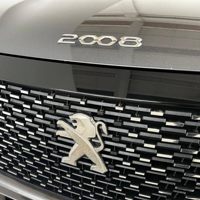 PEUGEOT 2008 usata, con MP3