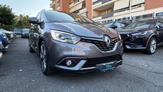 RENAULT Grand Scenic usata, con Airbag