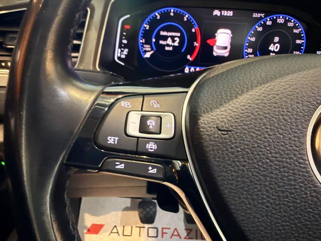 VOLKSWAGEN T-Roc usata, con Touch screen