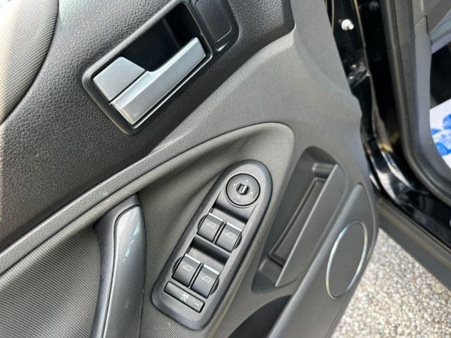 FORD Kuga usata, con Servosterzo