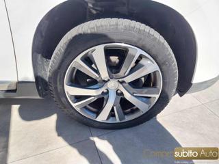 PEUGEOT 2008 usata 22