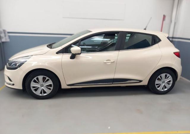 RENAULT Clio usata, con Airbag laterali