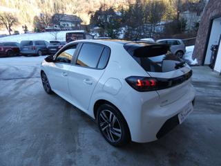PEUGEOT 208 usata, con Boardcomputer