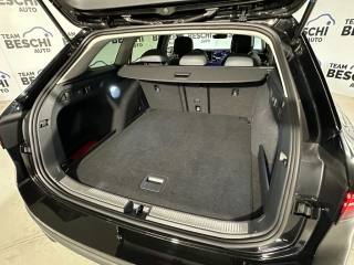 VOLKSWAGEN Passat usata, con Regolazione elettrica sedili