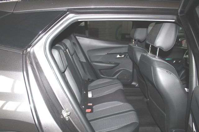 PEUGEOT 2008 usata, con Cerchi in lega