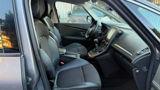 RENAULT Grand Scenic usata, con Interni in pelle