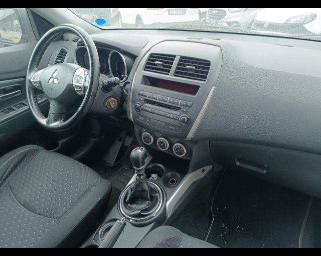 MITSUBISHI ASX usata, con Autoradio