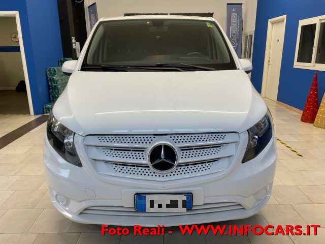 MERCEDES-BENZ Vito usata, con Climatizzatore