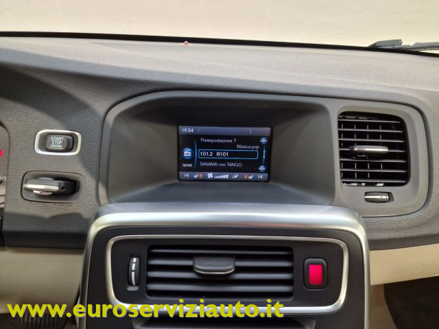 VOLVO V60 usata, con Lettore CD