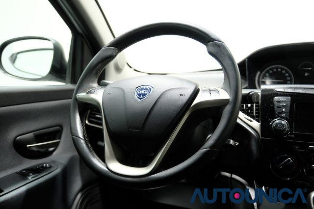 LANCIA Ypsilon usata 34