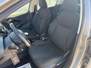 PEUGEOT 208 usata, con Servosterzo