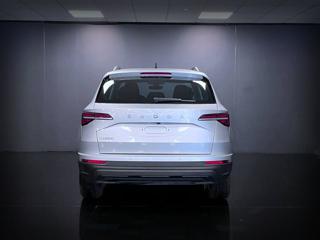 SKODA Karoq usata, con Boardcomputer
