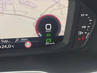 AUDI Q3 usata, con Sensori di parcheggio posteriori