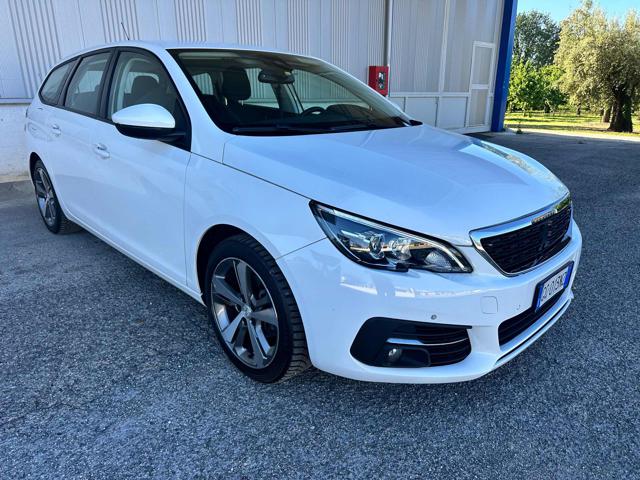 PEUGEOT 308 usata 1