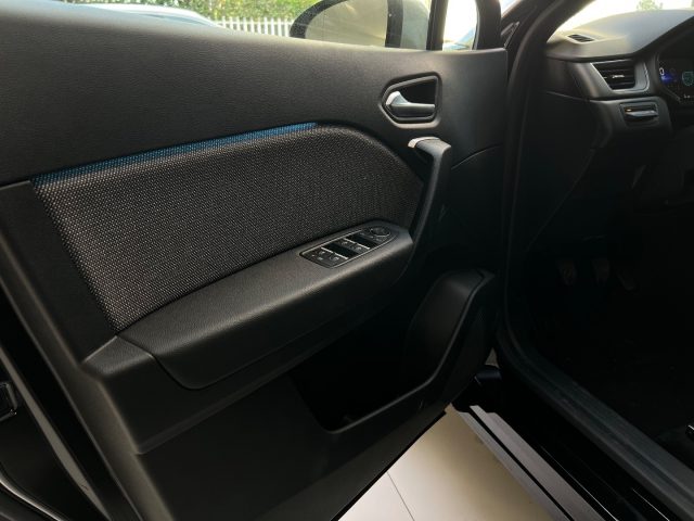 RENAULT Captur usata, con Servosterzo