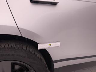 LAND ROVER Range Rover Velar usata, con Sensori di parcheggio posteriori