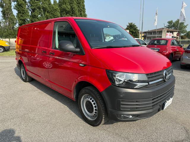 VOLKSWAGEN Transporter usata, con Autoradio