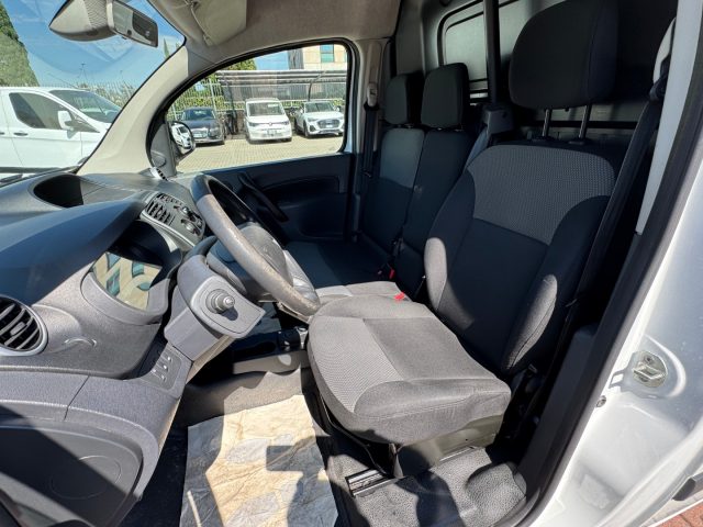 RENAULT Kangoo usata, con Controllo trazione