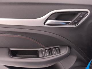 MG ZS usata, con Fari LED