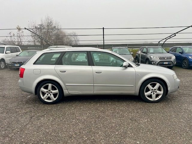 AUDI A4 usata, con Autoradio