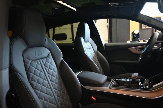 AUDI Q8 usata 36