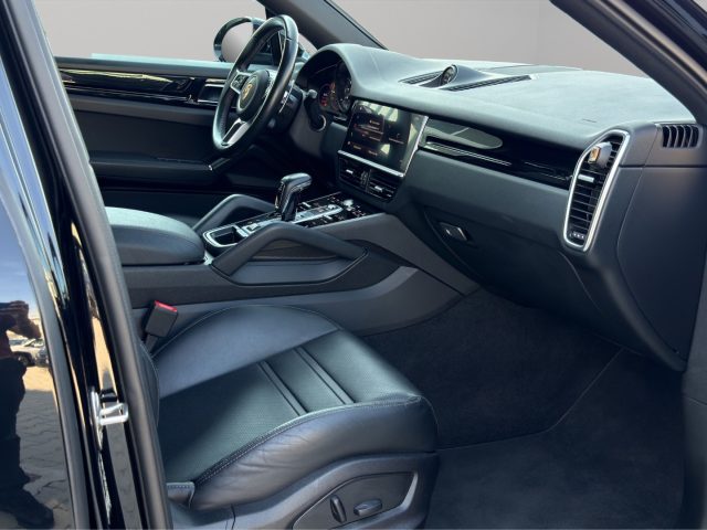 PORSCHE Cayenne usata, con Climatizzatore