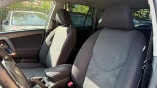 TOYOTA RAV 4 usata, con Portapacchi